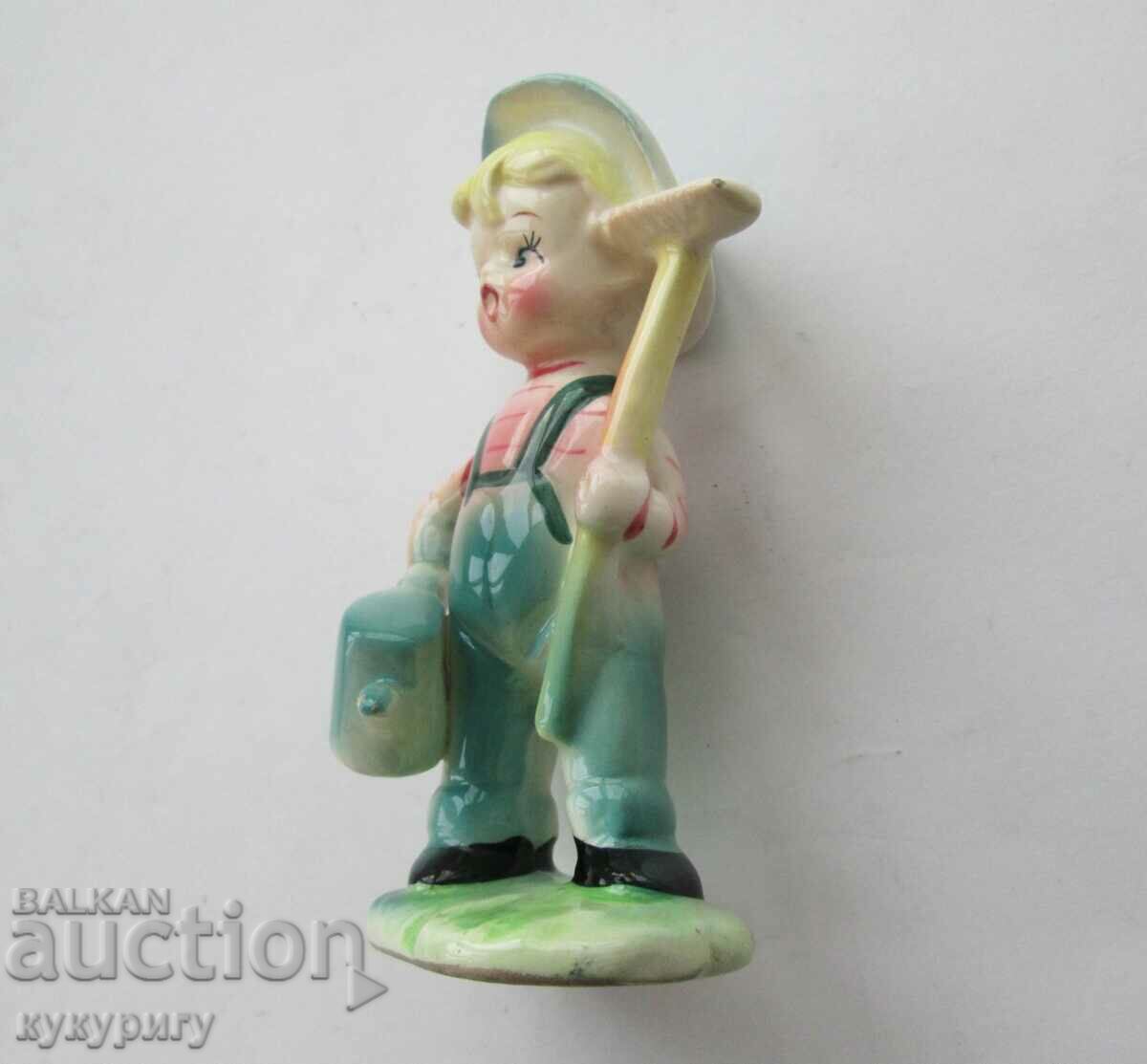 Old porcelain figurine boy gardener FOREIGN - 5 Old porcelain figurine boy gardener FOREIGN - 5