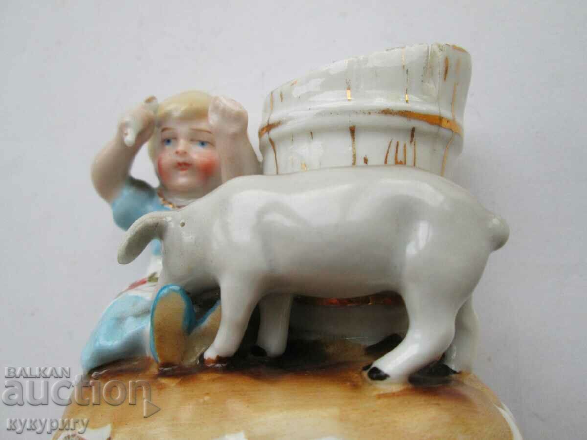 Old porcelain figure figurine and vase girl with pig with price 30.00 BGN | € 15.34 Old porcelain figure figurine and vase girl with pig with price 30.00 BGN | € 15.34
