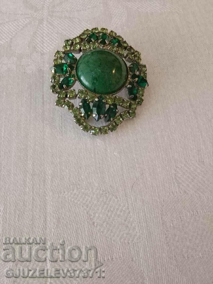 Auction Vintage Soviet brooch. Brooch with green crystals - stone Auction Vintage Soviet brooch. Brooch with green crystals - stone