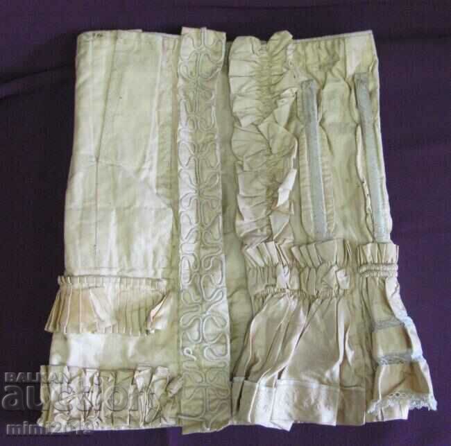Auction 19th Century Women's Silk Corset Auction 19th Century Women's Silk Corset