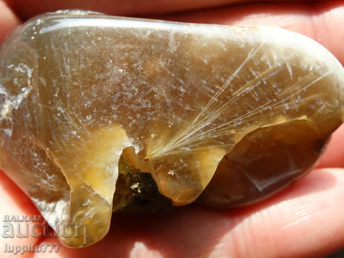 275 carats of natural agate with price 95.00 BGN | € 48.57 275 carats of natural agate with price 95.00 BGN | € 48.57