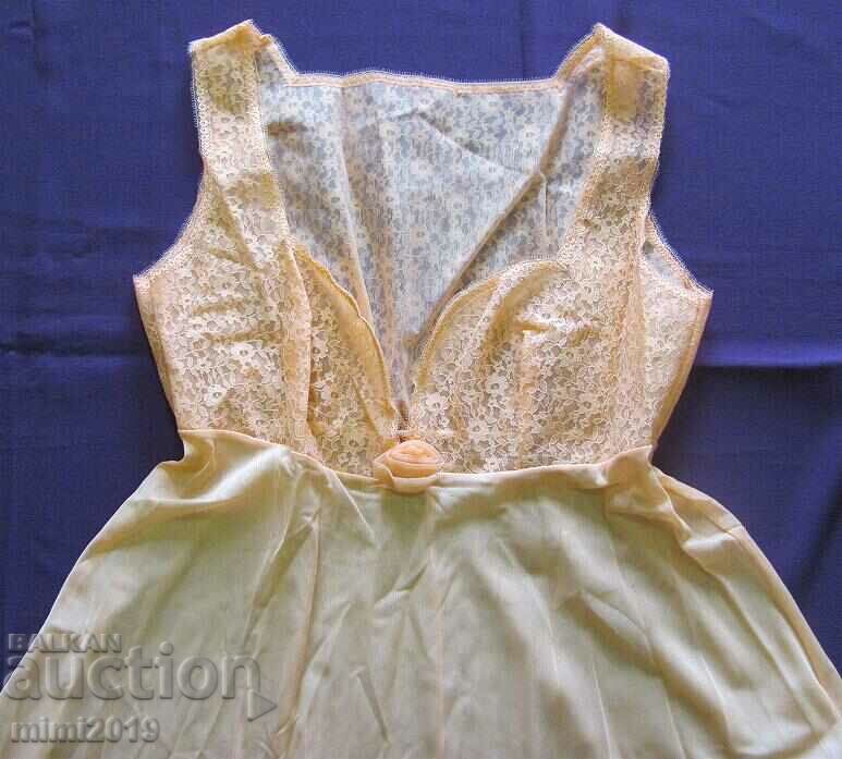 60's Luxury Ladies Nightgown Two Piece Set - 5 60's Luxury Ladies Nightgown Two Piece Set - 5