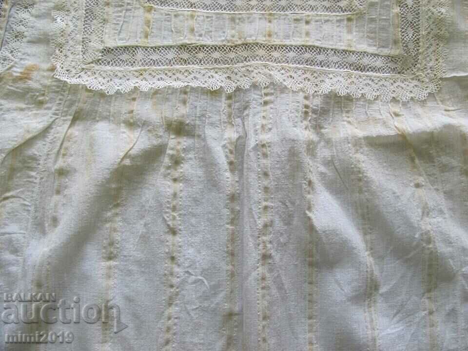 Antique Women's Nightgown Victorian Style - 5 Antique Women's Nightgown Victorian Style - 5