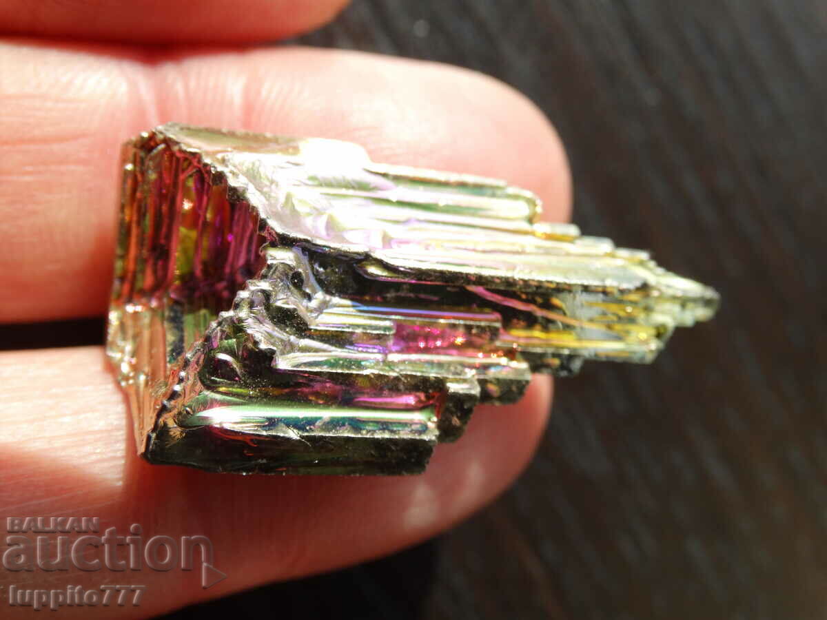 Δημοπρασία 21,50 γραμμάρια βισμούθιο τιτανίου πολύχρωμο Δημοπρασία 21,50 γραμμάρια βισμούθιο τιτανίου πολύχρωμο