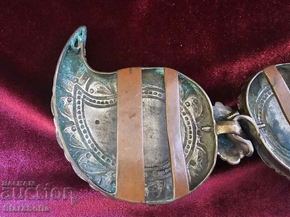 Delivery of RENAISSANCE SILVER PAFTS 19th century. Delivery of RENAISSANCE SILVER PAFTS 19th century.