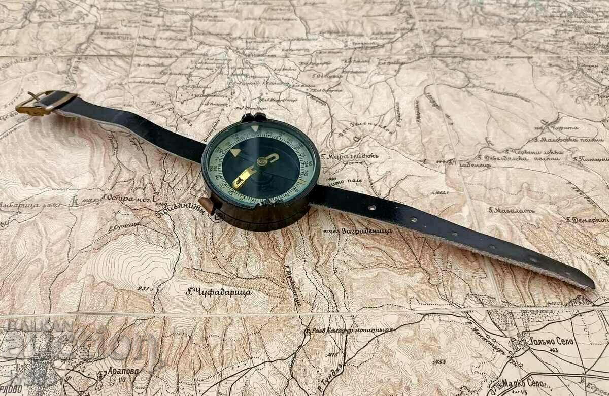 FOR SALE OLD MILITARY SOVIET MANUAL MECHANICAL COMPASS - 1945