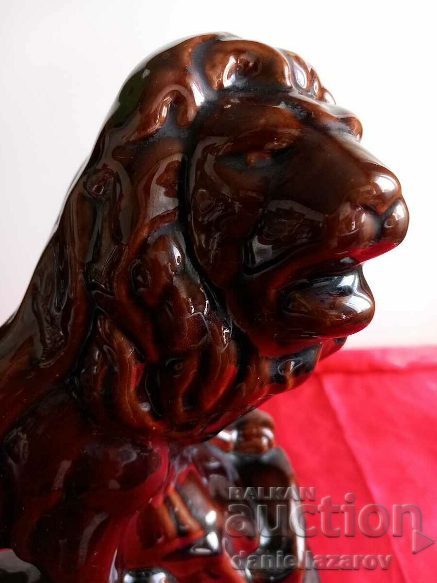 Auction Old German Porcelain Table Mantel Clock LION Auction Old German Porcelain Table Mantel Clock LION