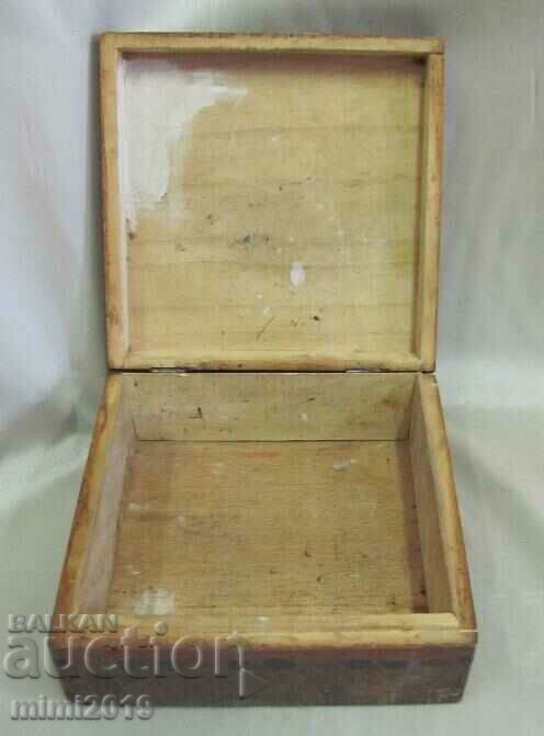 19th Century Wooden Jewelry Box - 6