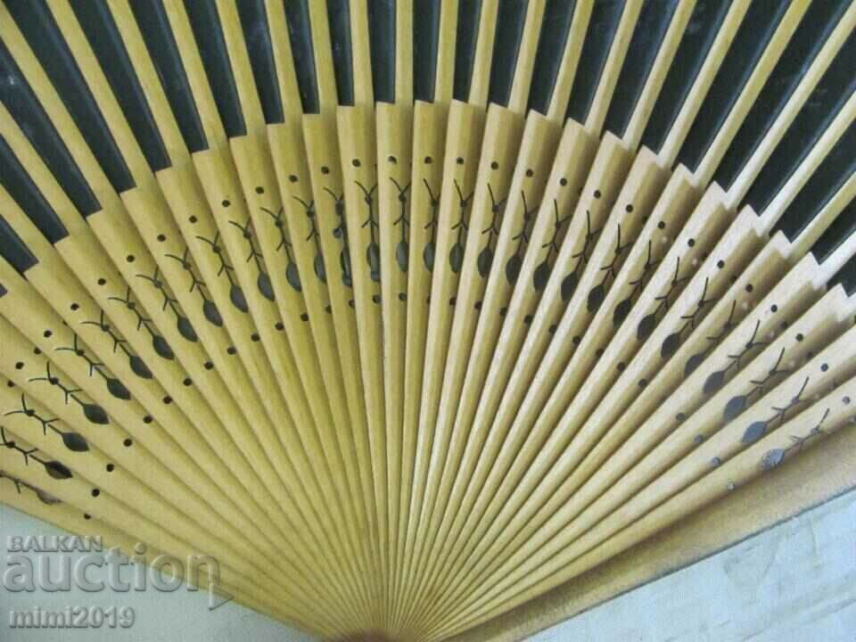 40's Wooden Fan - 6