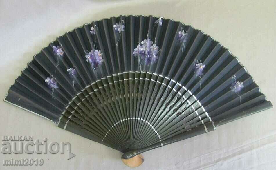 40's Wooden Fan