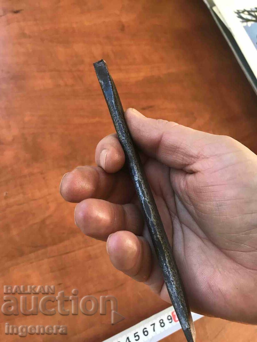 Delivery of CUTTER OLD FORGED TOOL Delivery of CUTTER OLD FORGED TOOL