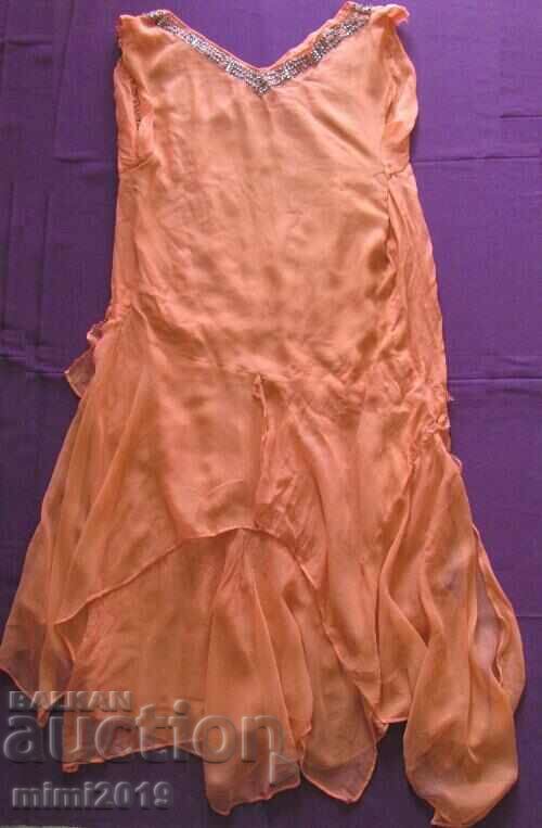 Delivery of 20s Art Deco Women's Beaded Dress Delivery of 20s Art Deco Women's Beaded Dress
