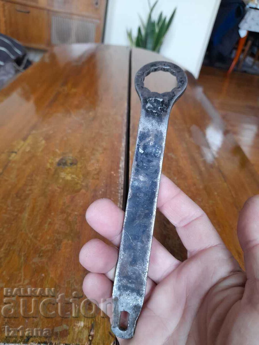 Licitație Cheie veche