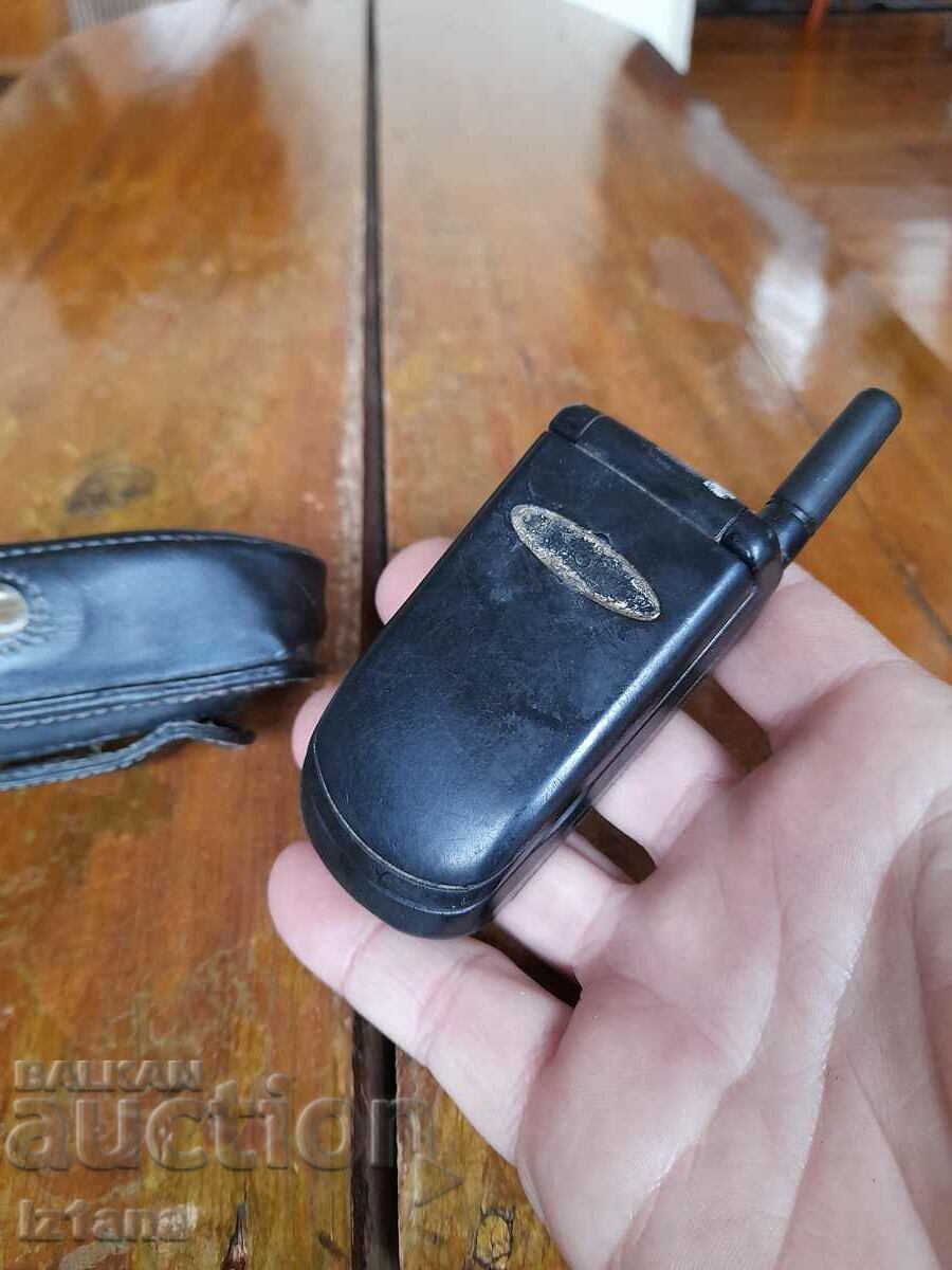 Auction Old phone, GSM Motorola Auction Old phone, GSM Motorola