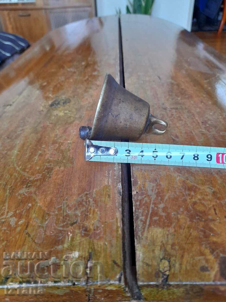 Clopot vechi, aplaudă, chan - 5