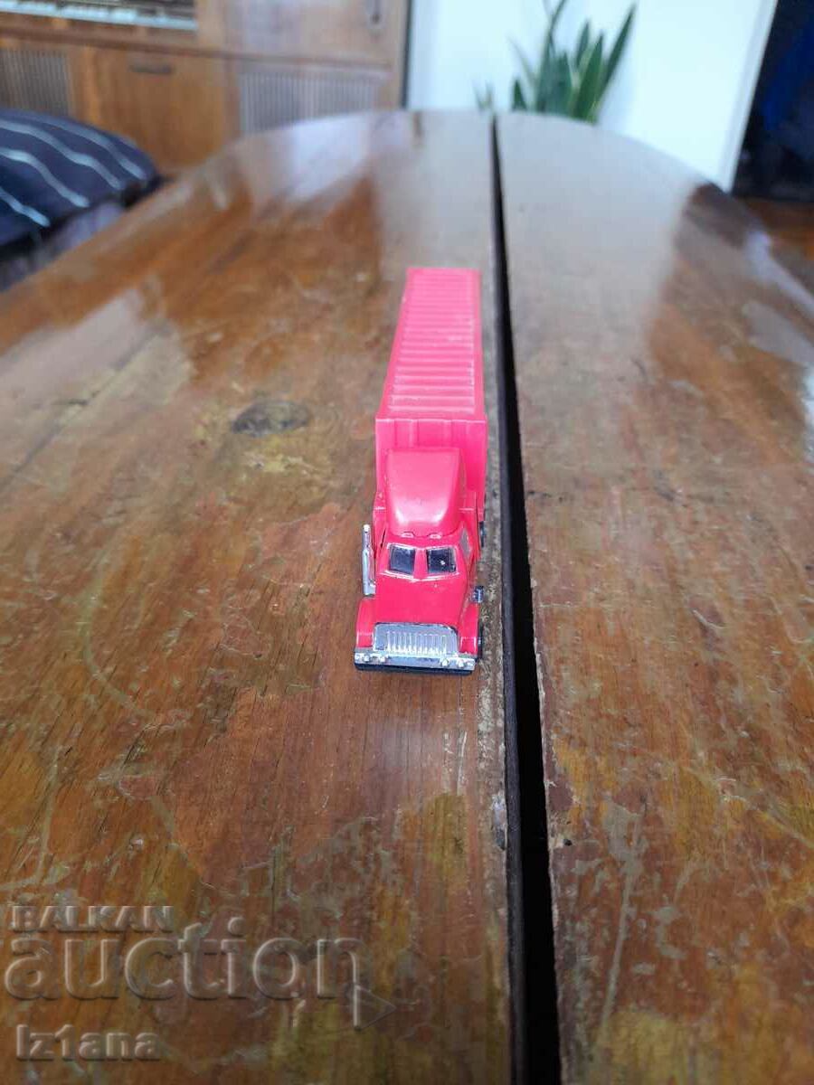 Old Erdal truck with price 22.00 BGN | € 11.25 Old Erdal truck with price 22.00 BGN | € 11.25
