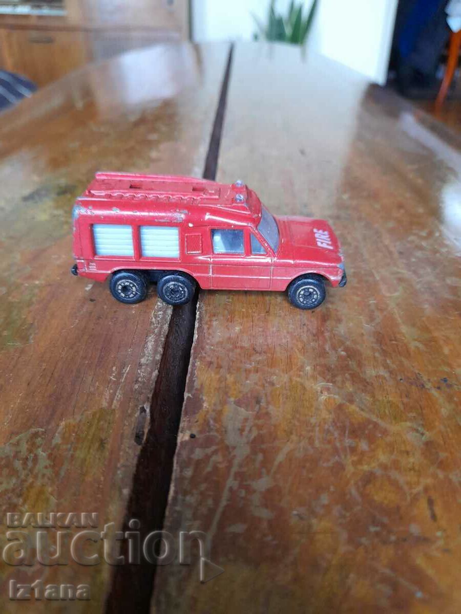 Mașină veche, cărucior Matchbox cu preț 22.00 BGN | € 11.25