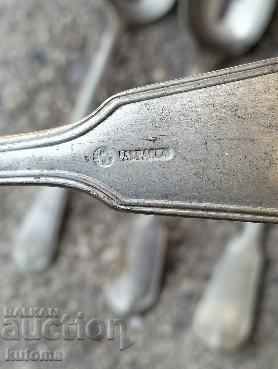 Auction Silver plated utensils Auction Silver plated utensils