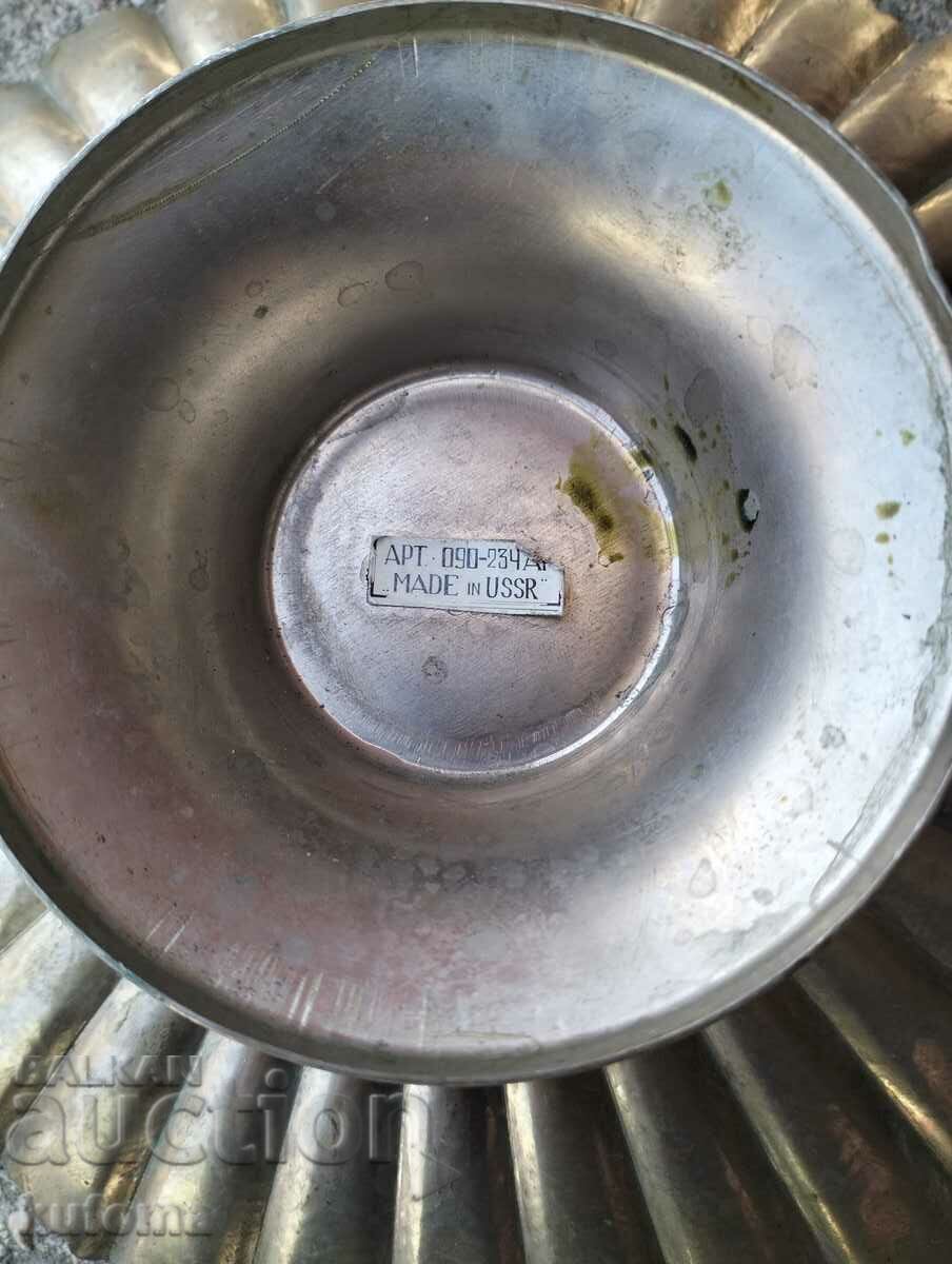 Livrarea Fructe rusești din alamă Livrarea Fructe rusești din alamă