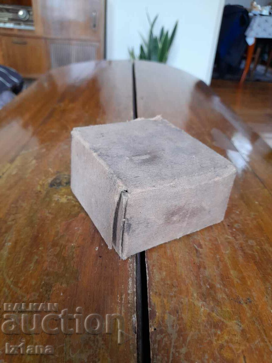 Vechiul Moskvich 412 segmente