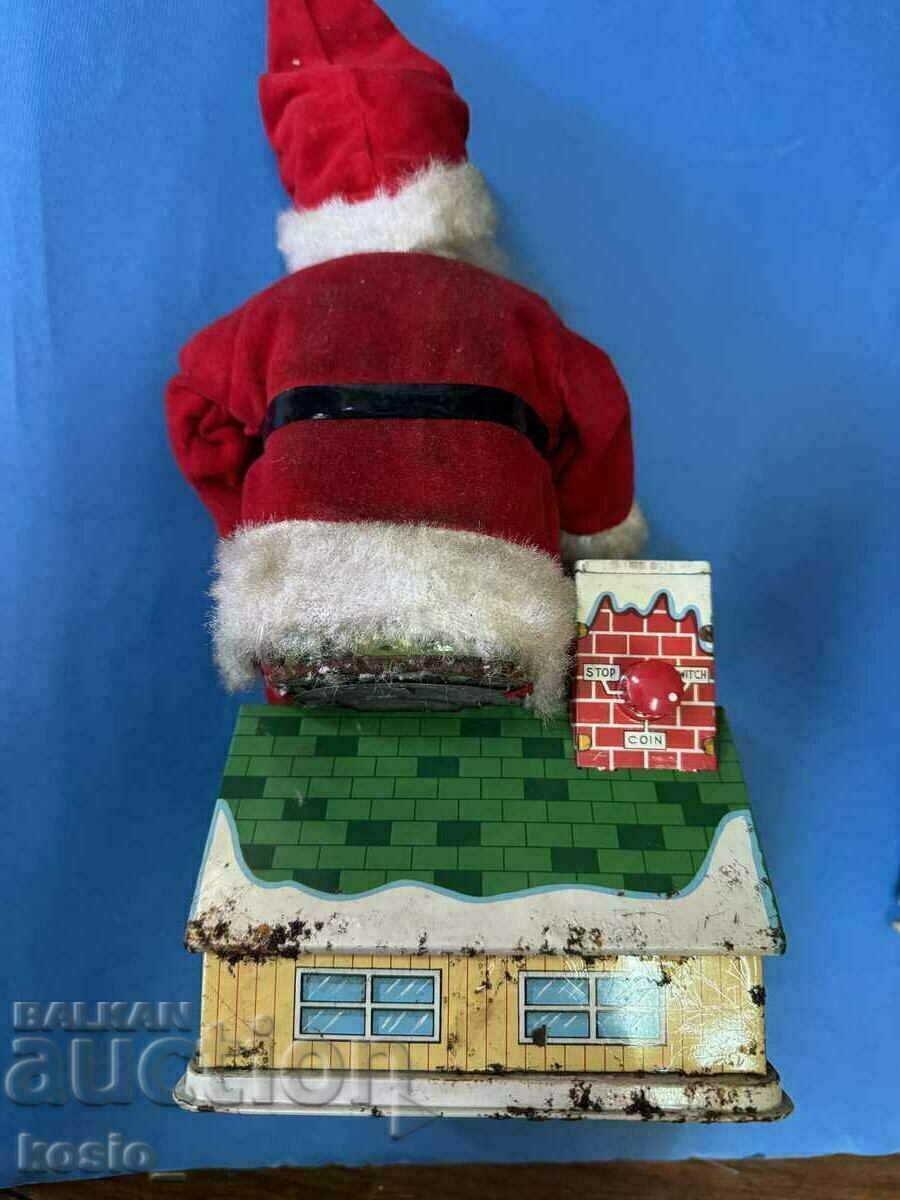 An old Japanese toy with price 99.00 BGN | € 50.62 An old Japanese toy with price 99.00 BGN | € 50.62