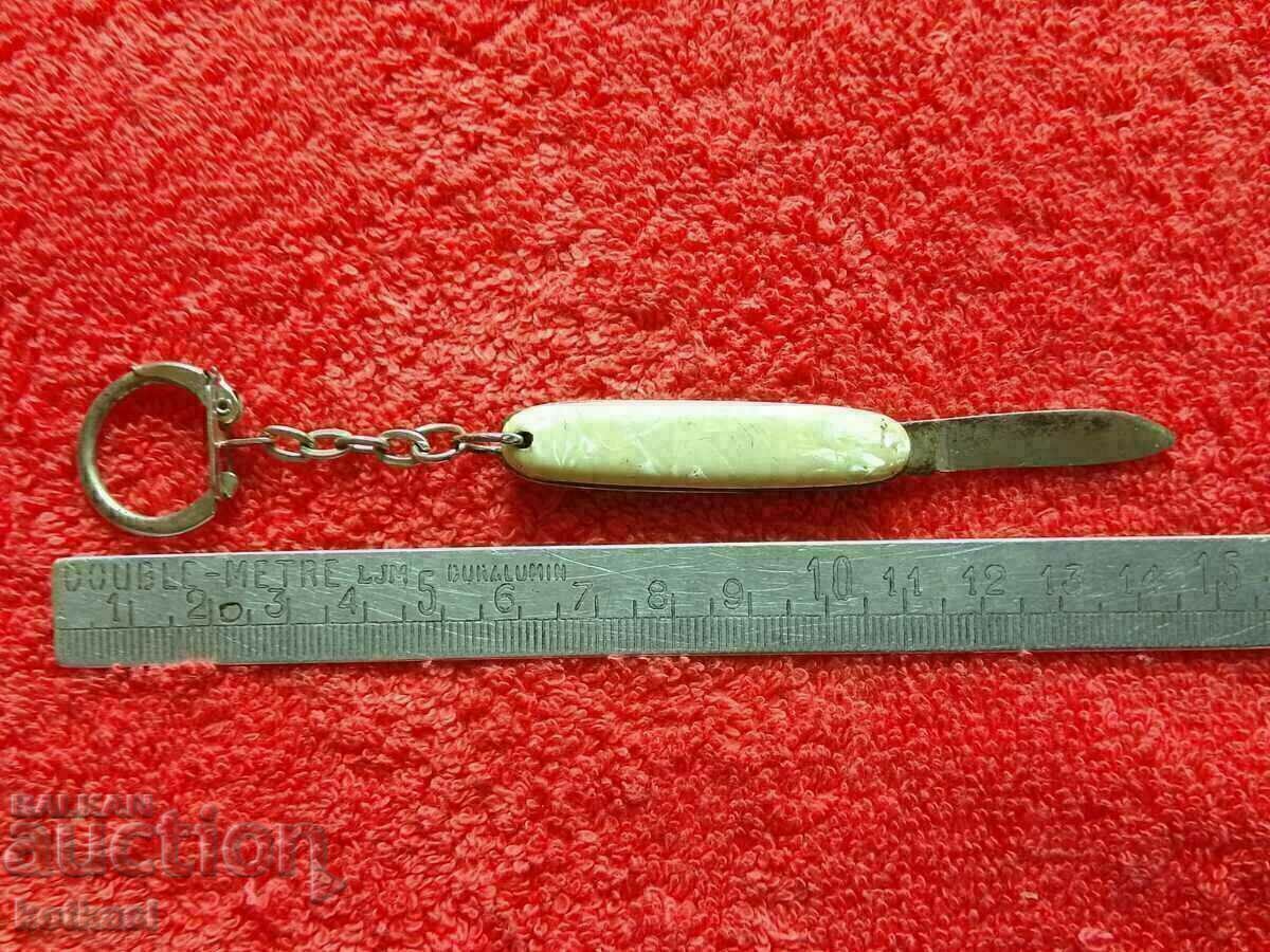 Cuțit de buzunar mic vechi MADE IN GERMANY cu preț € 5.00 | 9.78 BGN
