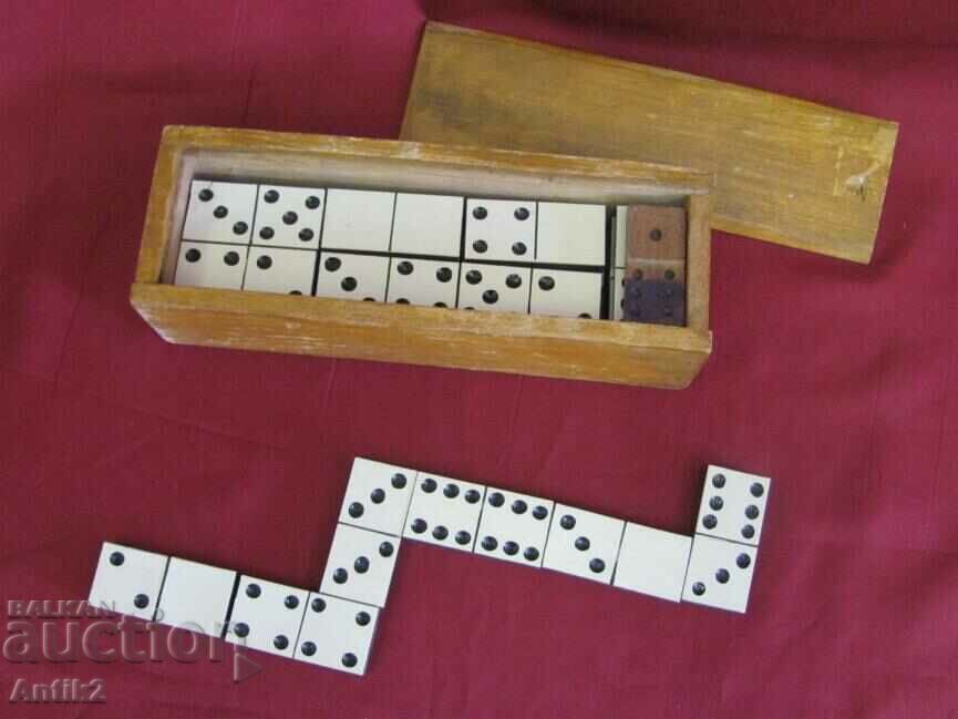 Delivery of Vintich Children's Domino Game