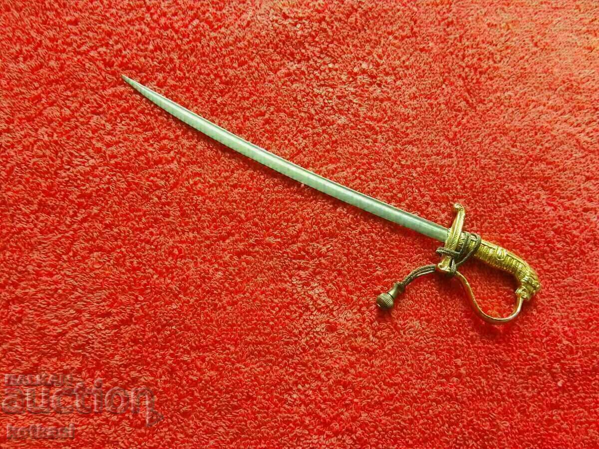 Old knife for opening letters and envelopes Small Saber massive - 6 Old knife for opening letters and envelopes Small Saber massive - 6