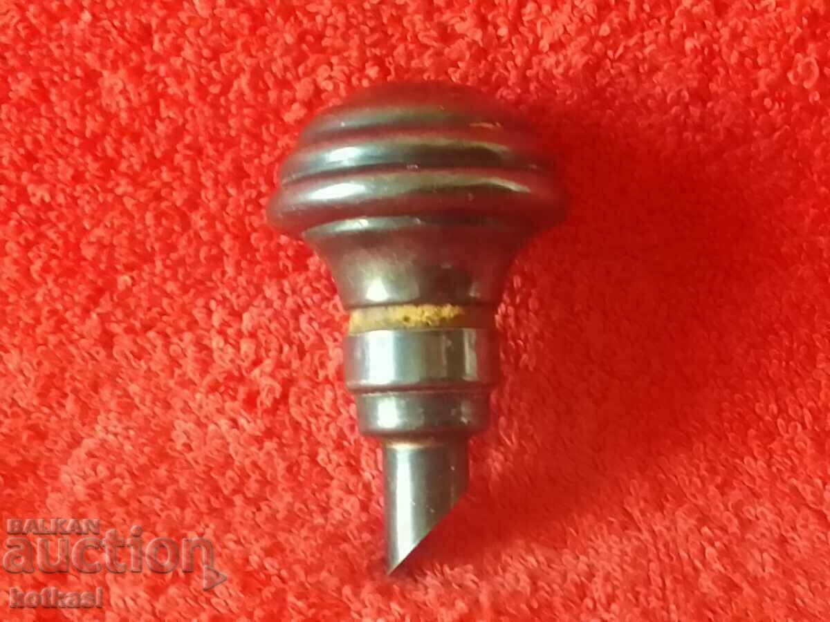 Metal bottle cap marked WMF with price 35.00 BGN | € 17.90 Metal bottle cap marked WMF with price 35.00 BGN | € 17.90