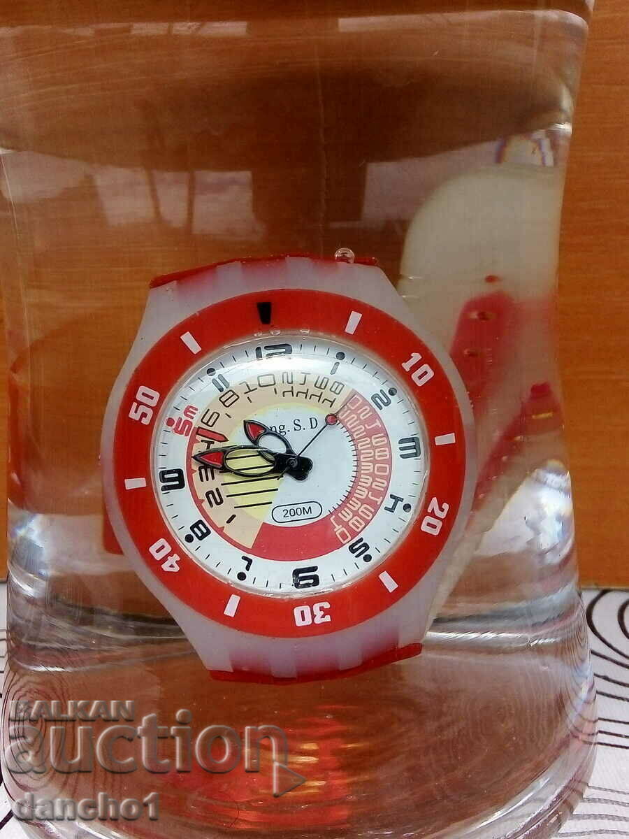 Доставка на Дамски часовник Доставка на Дамски часовник