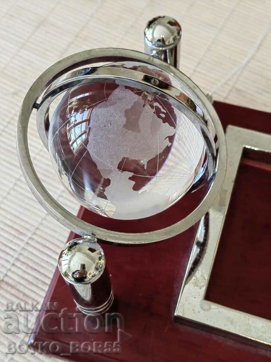 Delivery of Old Stand Pen Notes with Earth Yalbo Delivery of Old Stand Pen Notes with Earth Yalbo