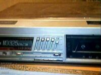 Turntable cassette player works perfectly
