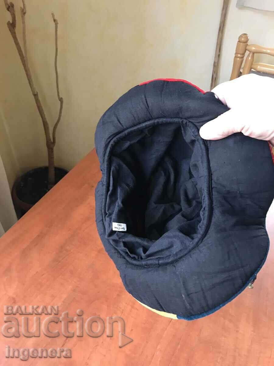 ΚΑΠΕΛΟ ΚΑΡΝΑΒΑΛΙ ΓΕΛΩΤΟΠΟΙΗΤΙΚΟ ΚΛΟΟΥΝ - 5 ΚΑΠΕΛΟ ΚΑΡΝΑΒΑΛΙ ΓΕΛΩΤΟΠΟΙΗΤΙΚΟ ΚΛΟΟΥΝ - 5