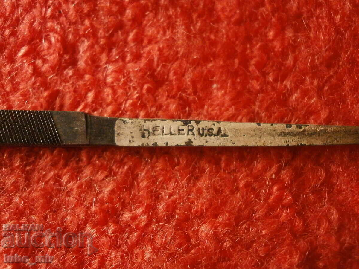 СТАРА АМЕРИКАНСКА БИЖУТЕРСКА ПИЛА с цена 7.00 лв. | € 3.58 СТАРА АМЕРИКАНСКА БИЖУТЕРСКА ПИЛА с цена 7.00 лв. | € 3.58