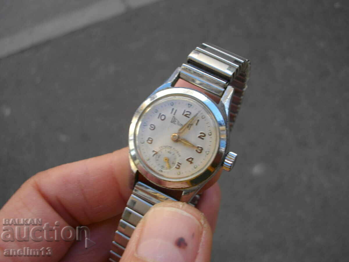 Аукцион КОЛЕКЦИОНЕРСКИ ЧАСОВНИК DERMONT SUISSE Аукцион КОЛЕКЦИОНЕРСКИ ЧАСОВНИК DERMONT SUISSE