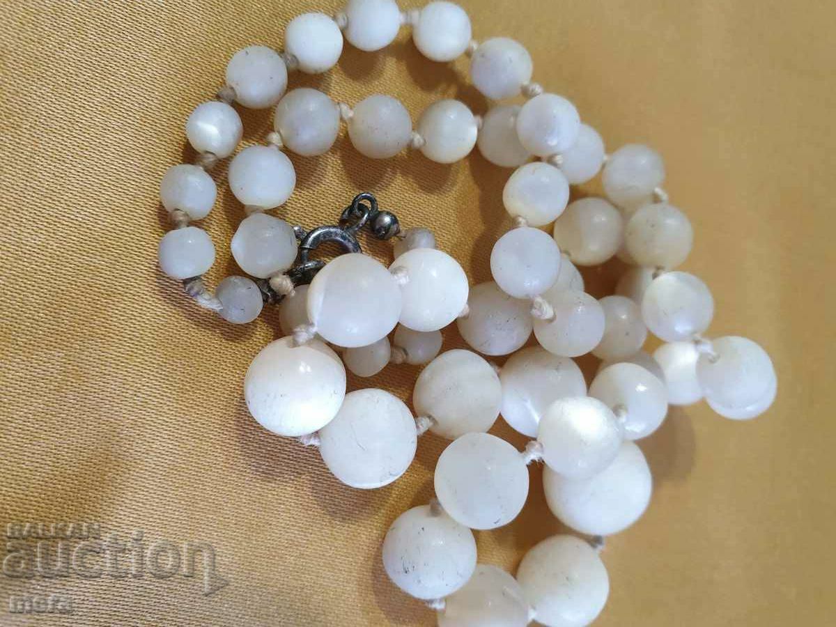 Mother of pearl necklace - 6 Mother of pearl necklace - 6