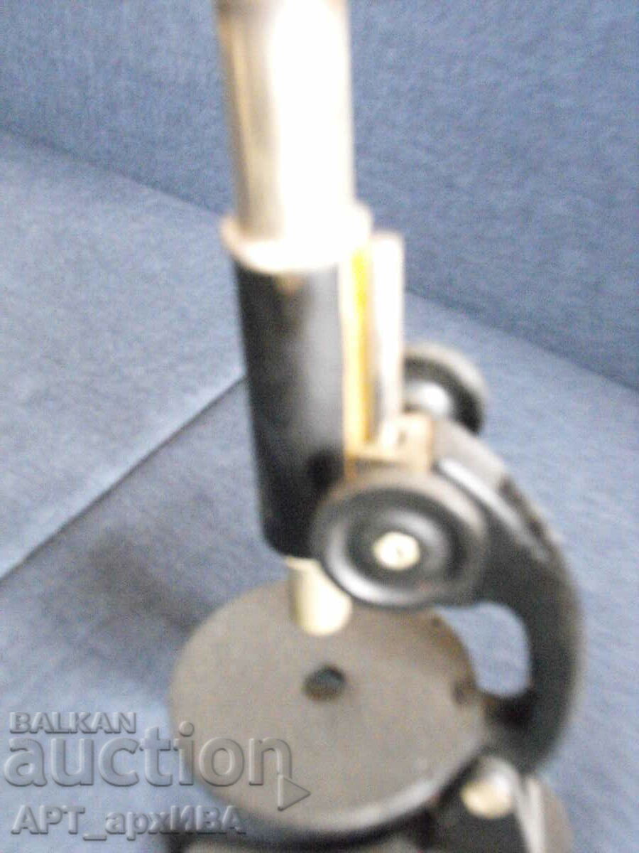 A MICROSCOPE and a box of bacteria preparations! with price 88.50 BGN | € 45.25