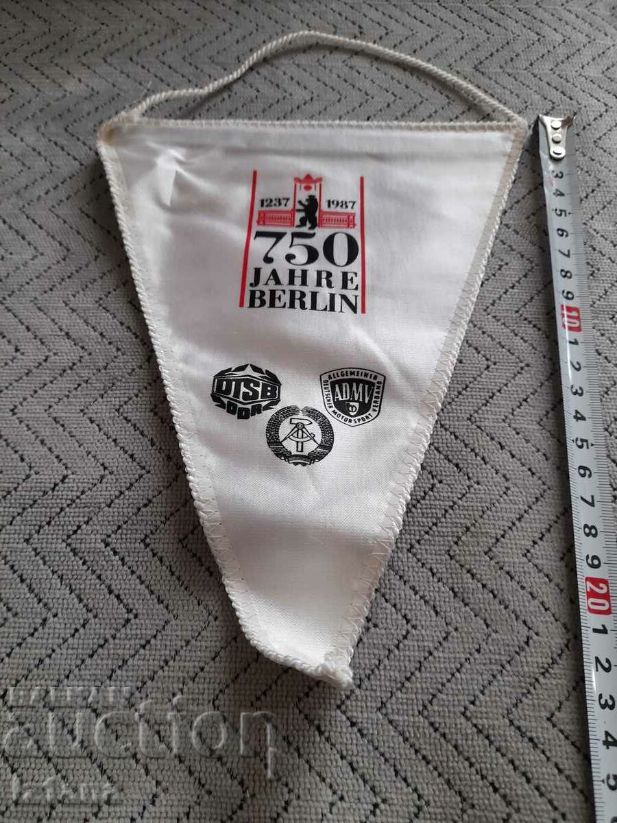Auction Old flag, Pneumant Rallye flag Auction Old flag, Pneumant Rallye flag