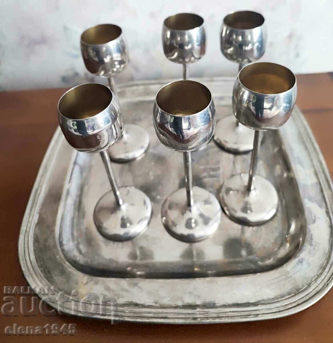 Livrarea Pahare de shot și tequila