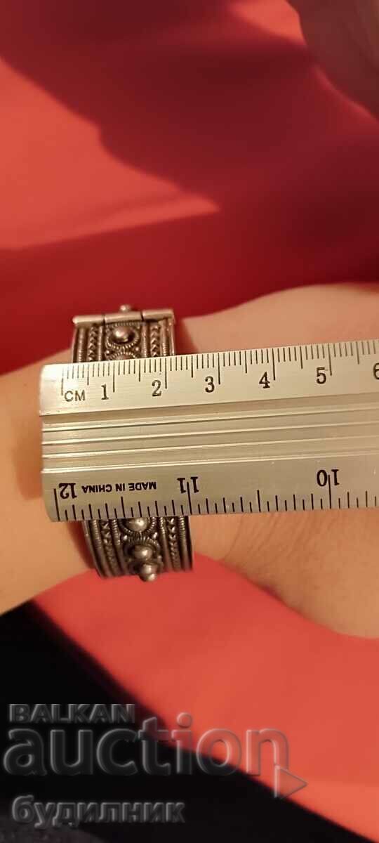 Auction Solid silver bracelet. 835 BZC sample Auction Solid silver bracelet. 835 BZC sample