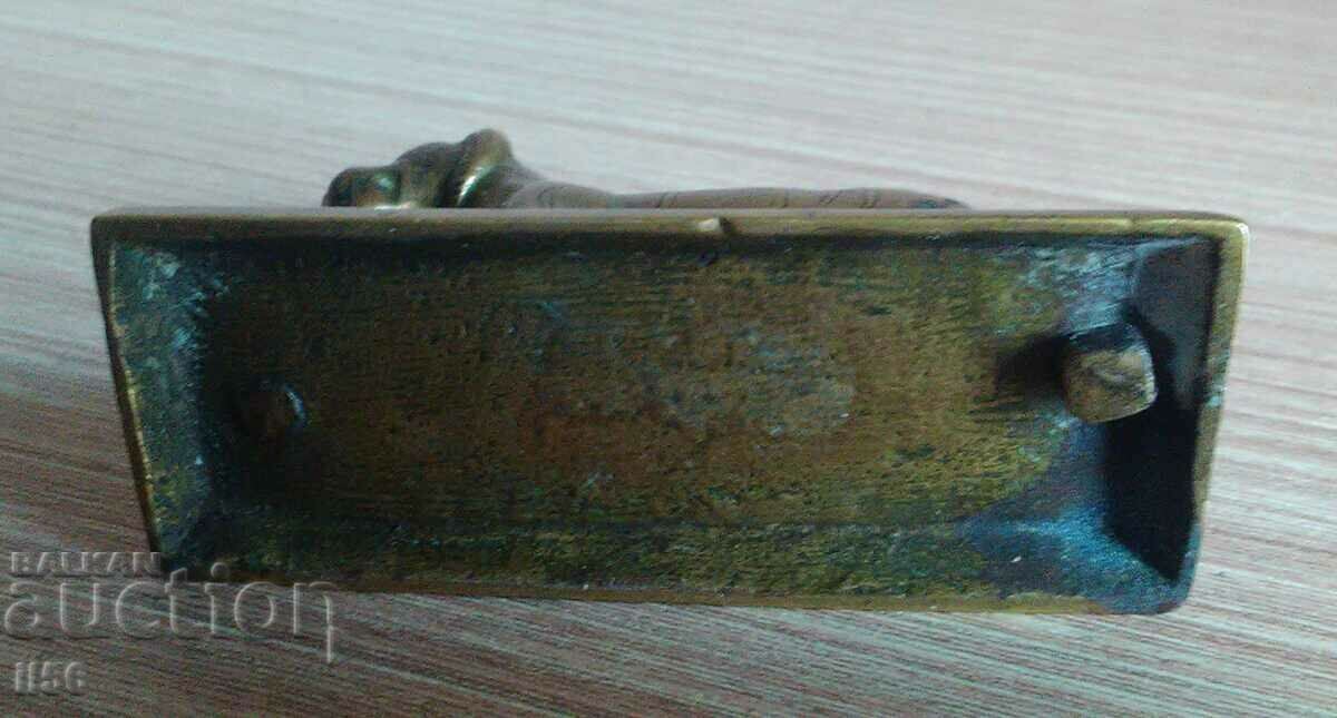 Old figure/sculpture/sculpture - lion - 6