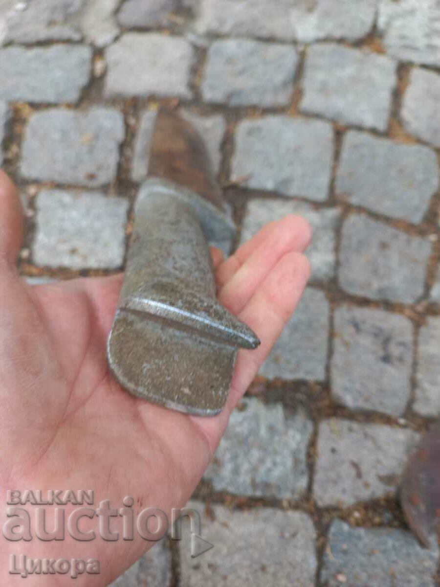 Auction  HUGE OLD KARACULAK SHEPHERD KNIFE