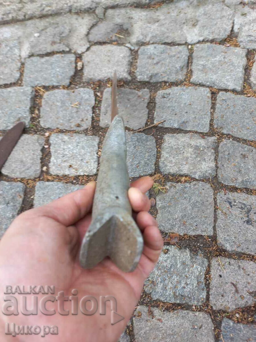 Delivery of HUGE OLD KARACULAK SHEPHERD KNIFE
