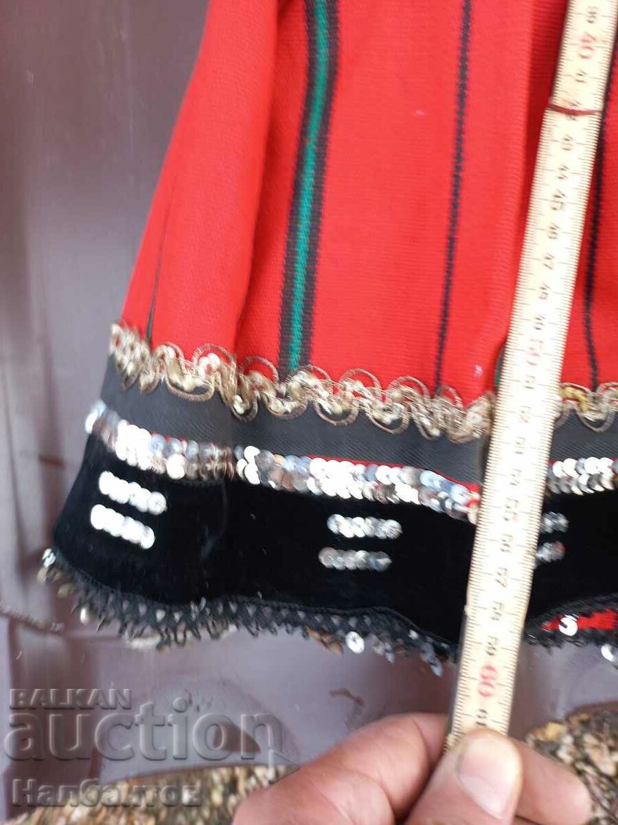 Auction OLD WOMEN'S SKIRT DRESS WORN Auction OLD WOMEN'S SKIRT DRESS WORN