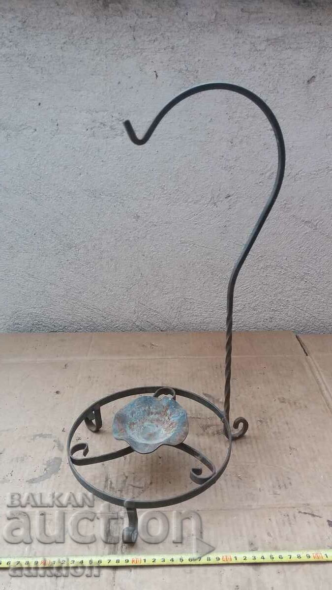 MASSIVE CANDLESTICK, CANDLE HOLDER with price 18.99 BGN | € 9.71 MASSIVE CANDLESTICK, CANDLE HOLDER with price 18.99 BGN | € 9.71