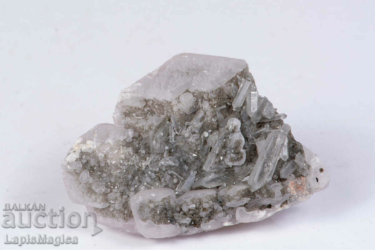 Pink Manganocalcite and Quartz Druse 163g Fluorescent with price 14.00 BGN | € 7.16 Pink Manganocalcite and Quartz Druse 163g Fluorescent with price 14.00 BGN | € 7.16