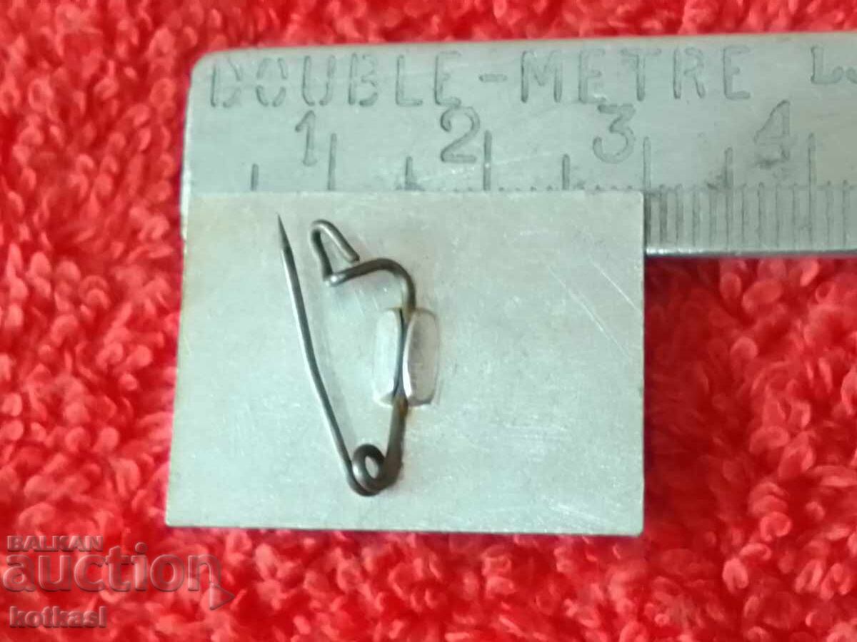 Old social badge Tourism Musala with price 35.50 BGN | € 18.15 Old social badge Tourism Musala with price 35.50 BGN | € 18.15