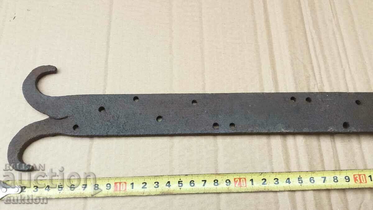 Delivery of WROUGHT REVIVAL HINGE FROM THE GATE Delivery of WROUGHT REVIVAL HINGE FROM THE GATE