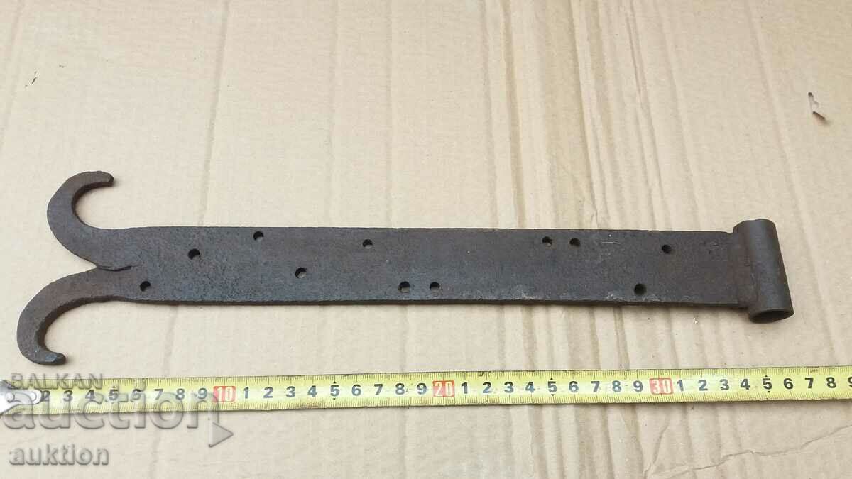 WROUGHT REVIVAL HINGE FROM THE GATE - 6 WROUGHT REVIVAL HINGE FROM THE GATE - 6