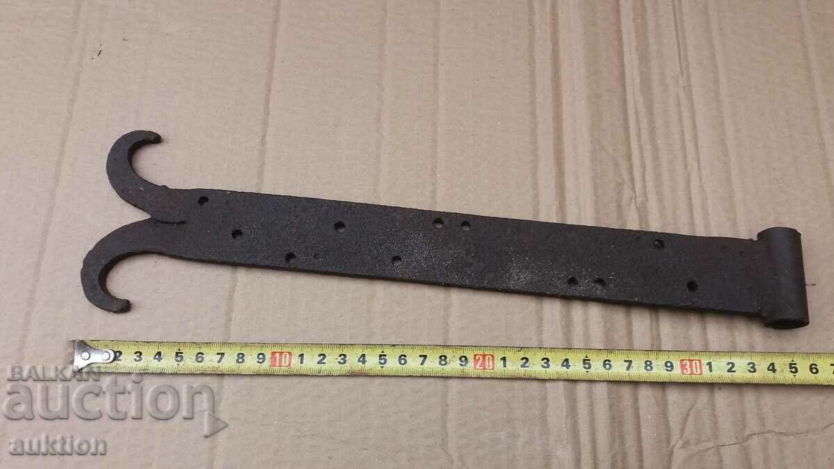 WROUGHT REVIVAL HINGE FROM THE GATE - 7 WROUGHT REVIVAL HINGE FROM THE GATE - 7